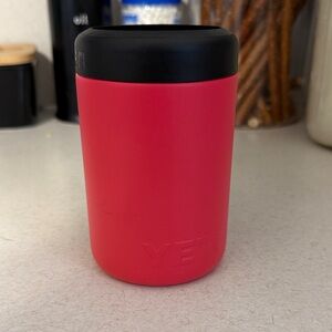 Yeti pink can holder